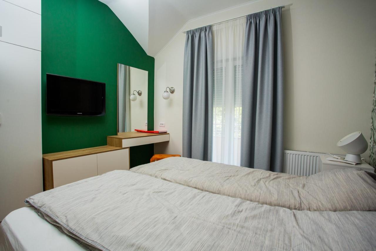 Apartman Zeka Paragvajac Appartement Subotica Buitenkant foto